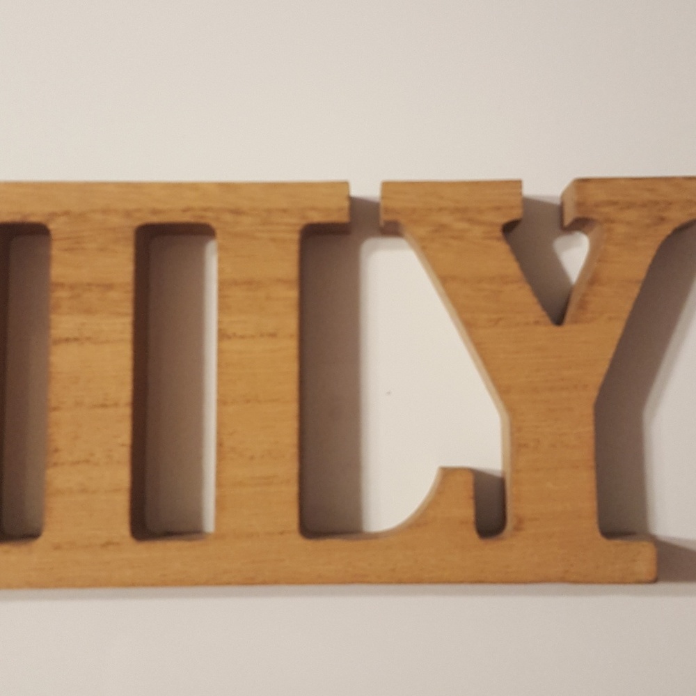 Family Sign - Picture 3 of 4